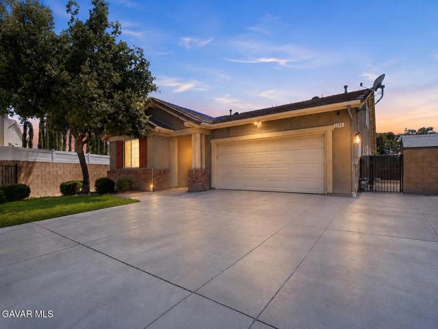 3250 W Avenue K1, Lancaster, CA 93536