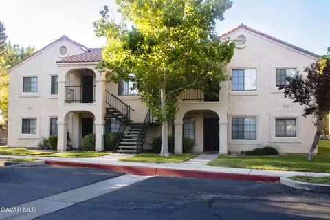 2554 Olive Dr #96, Palmdale, CA 93550