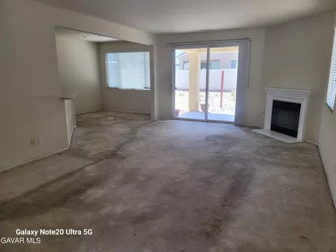 11819 Maywood St, Adelanto, CA 92301 photo 6