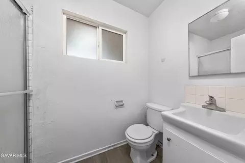 Bath - 44841 5th St, Lancaster, CA 93535 photo 2 of 2