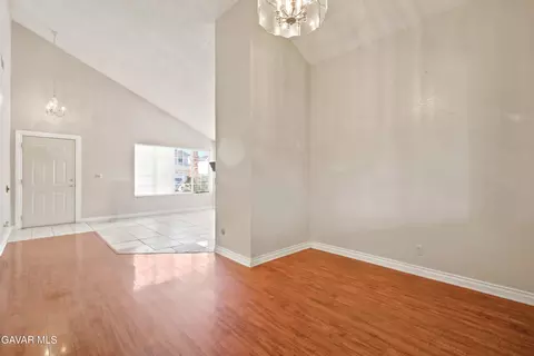 4849 Katrina Pl, Palmdale, CA 93552 photo 5