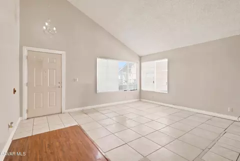 4849 Katrina Pl, Palmdale, CA 93552 photo 3