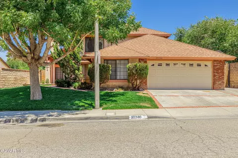 37740 Mountainside Dr, Palmdale, CA 93550