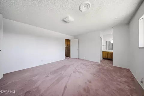 43944 Halcom Ave, Lancaster, CA 93536 photo 18