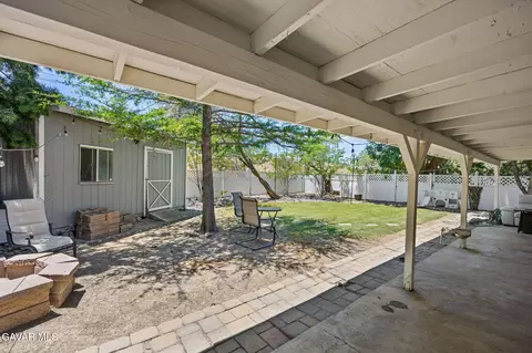 Exterior - 6579 Hillside Ave, Riverside, CA 92501 photo 5 of 8