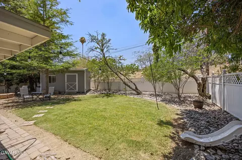 Exterior - 6579 Hillside Ave, Riverside, CA 92501 photo 6 of 8