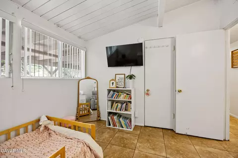 Bedroom - 6579 Hillside Ave, Riverside, CA 92501 photo 2 of 4