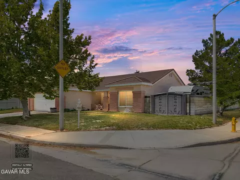 44245 63rd St, Lancaster, CA 93536