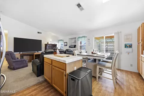 Kitchen - 44245 63rd St, Lancaster, CA 93536 photo 1 of 4
