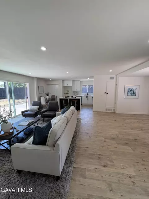 16738 Index St, Granada Hills, CA 91344