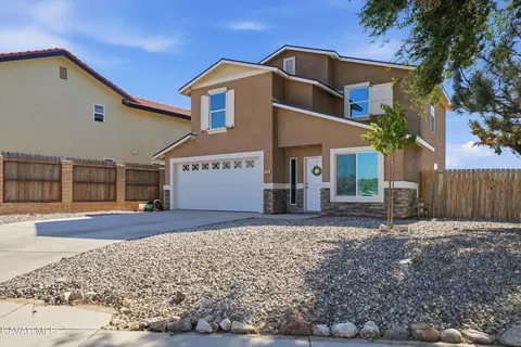 1109 Elm St, Tehachapi, CA 93561