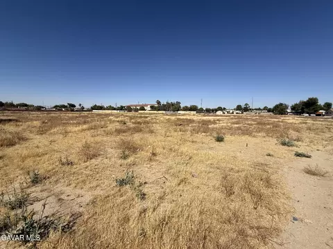 W Milling, Lancaster, CA 93534 photo 6