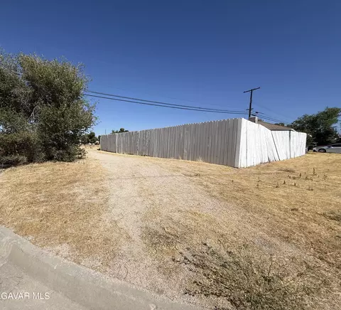 W Milling, Lancaster, CA 93534 photo 10