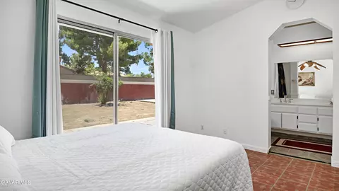 2608 Overland Ave, Lancaster, CA 93536 photo 28