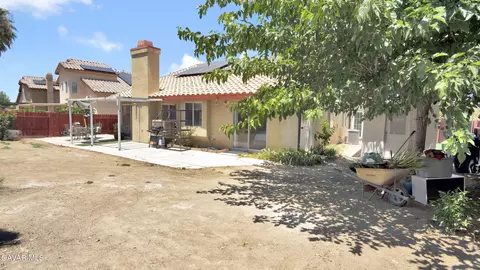 2608 Overland Ave, Lancaster, CA 93536 photo 37