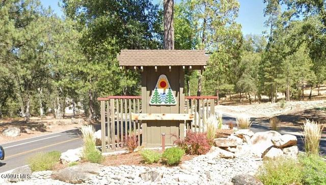 12105 Hillhurst Cir, CA