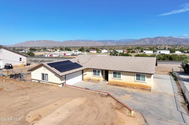 15723 Halinor St, Hesperia, CA 92345