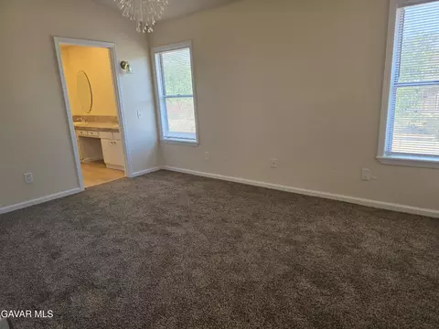 Bedroom - 1902 Simsburry St, Palmdale, CA 93550 photo 1 of 4