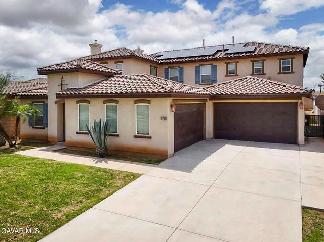 5702 Segovia Way, Bakersfield, CA 93306