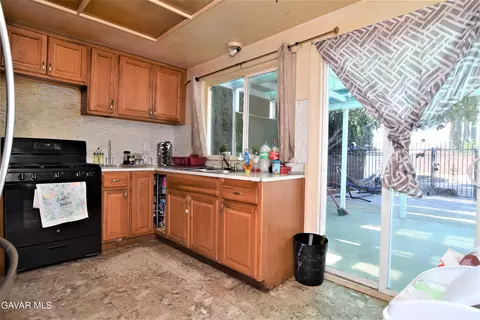 Kitchen - 2905 E Avenue R11, Palmdale, CA 93550 photo 1 of 2