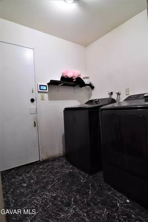 Other - 2905 E Avenue R11, Palmdale, CA 93550 photo 5 of 9