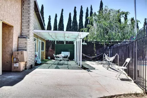 Exterior - 2905 E Avenue R11, Palmdale, CA 93550 photo 4 of 10