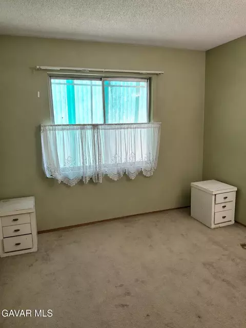 Bedroom - 45339 Raysack Ave, Lancaster, CA 93535 photo 1 of 2