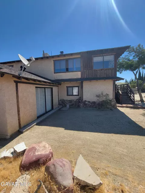 36320 E 60th St, Palmdale, CA 93552 photo 2