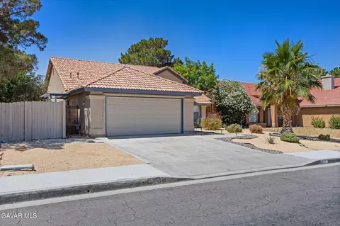 Other - 830 E Avenue K4, Lancaster, CA 93535 photo 1 of 6