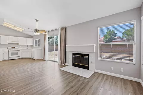 Living - 830 E Avenue K4, Lancaster, CA 93535 photo 3 of 11