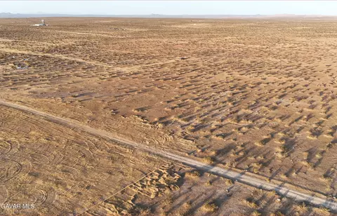 E Ave E-12, Lancaster, CA 93535 photo 6