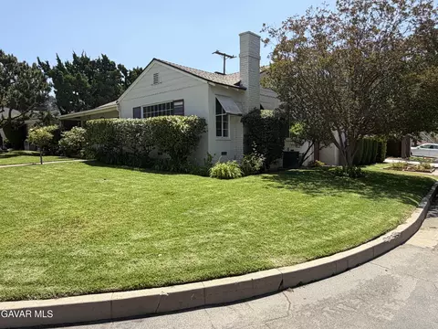 2500 Story Pl, Glendale, CA 91206