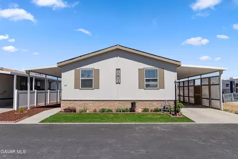 14556 E Tehachapi Blvd #SPC 105, Tehachapi, CA 93561