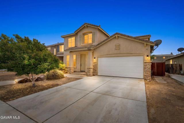 14239 Tortoise Pl, Victorville, CA 92394