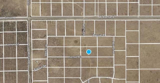 Vic Avenue B-3, Lancaster, CA 93536
