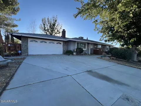 40103 E 169th St, Palmdale, CA 93591