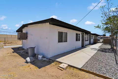 Other - 16396 Yucca St, Hesperia, CA 92345 photo 4 of 8