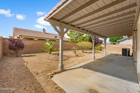 6304 Starview Dr, Lancaster, CA 93536 photo 27