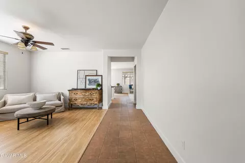 6304 Starview Dr, Lancaster, CA 93536 photo 3