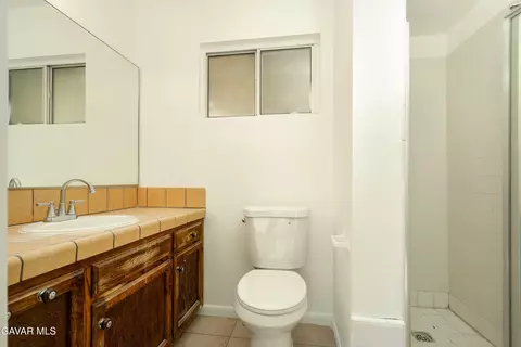 Bath - 1441 W Jenner St, Lancaster, CA 93534 photo 2 of 2
