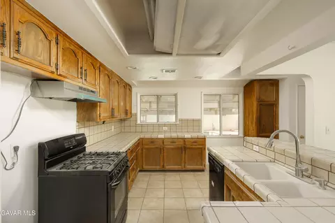 Kitchen - 1441 W Jenner St, Lancaster, CA 93534 photo 2 of 3