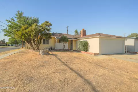 1441 W Jenner St, Lancaster, CA 93534