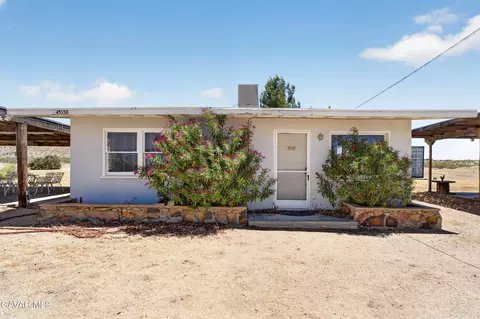 45558 250th St, Lancaster, CA 93535 photo 2