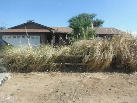 9200 Manzanita Ave, California City, CA 93505