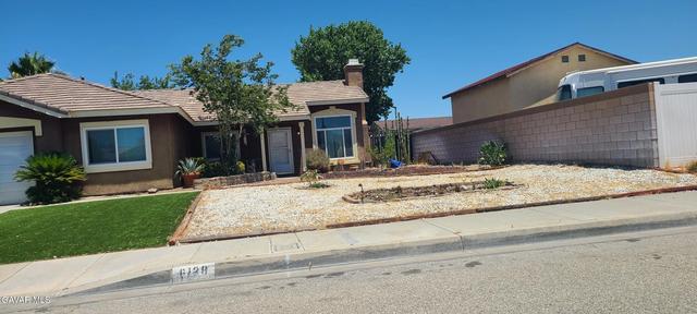 6129 Lighthouse Ln, Palmdale, CA 93552