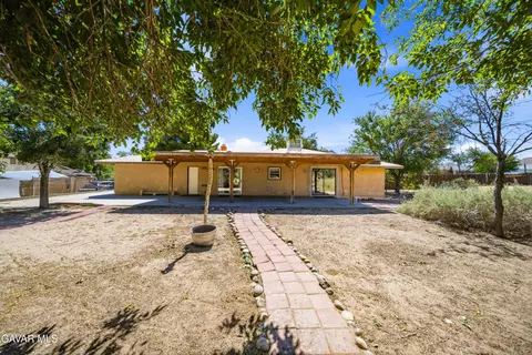 40585 154th St, Lake Los Angeles, CA 93535 photo 23