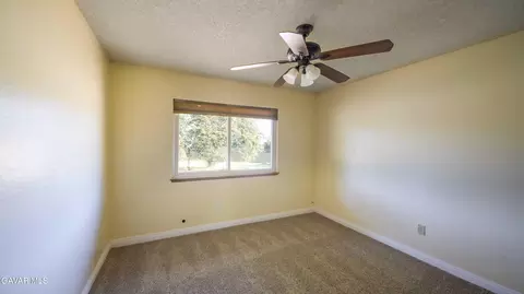 40585 154th St, Lake Los Angeles, CA 93535 photo 15