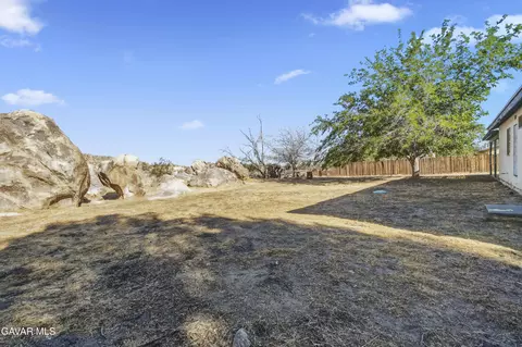 40015 E 172nd St, Palmdale, CA 93591 photo 15