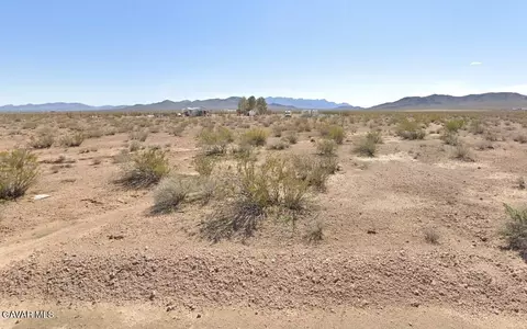 941 Ley Ln, Tecopa, CA 92389 photo 2