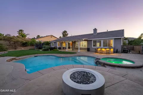 40816 Los Amores Ct, Palmdale, CA 93551